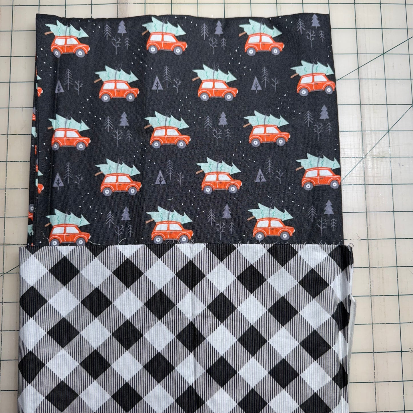🌻 Cars with Trees & Plaid – Dynamic Duo 2 - 1-yard Cuts