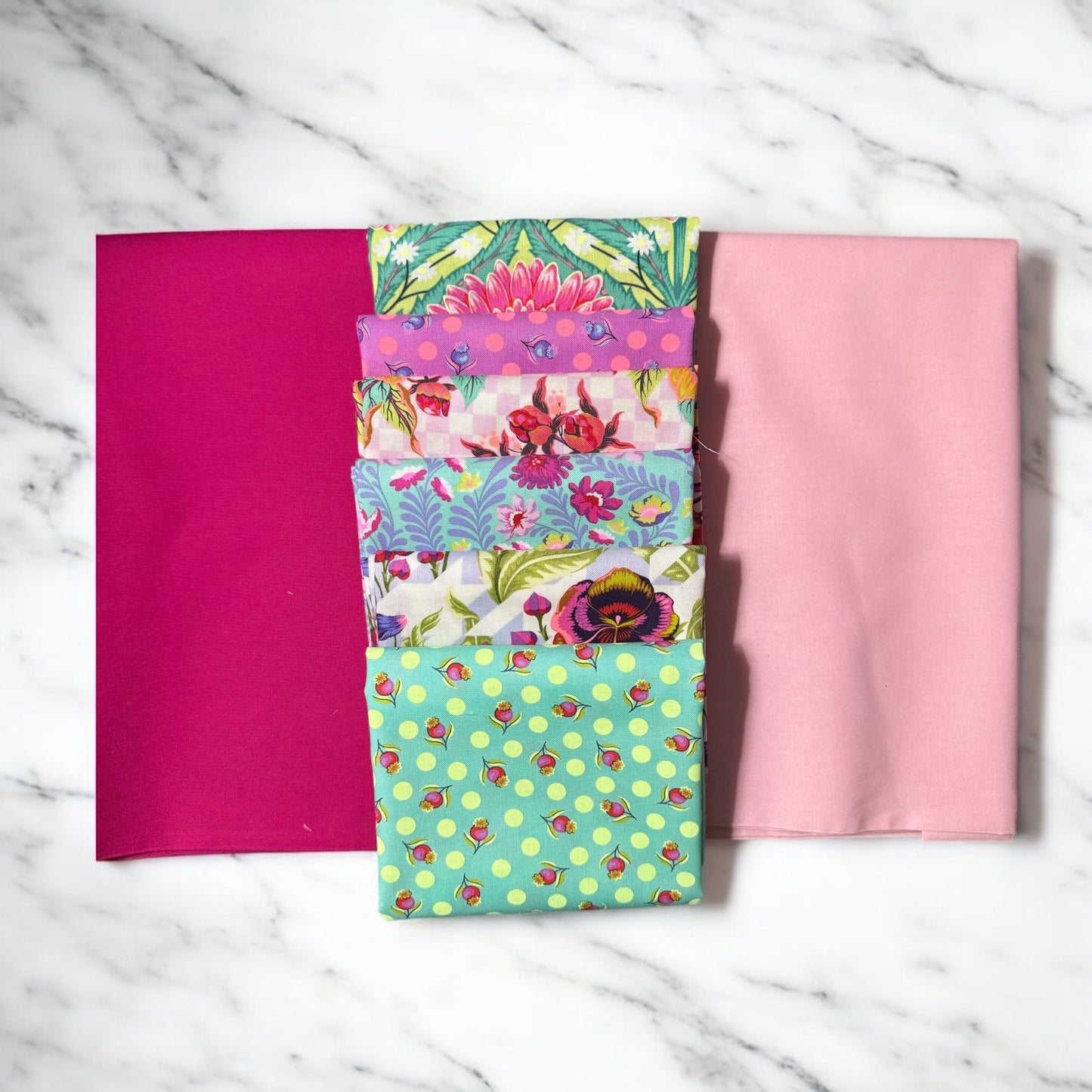 Luv Ya - Tula Pink Quilt Kit