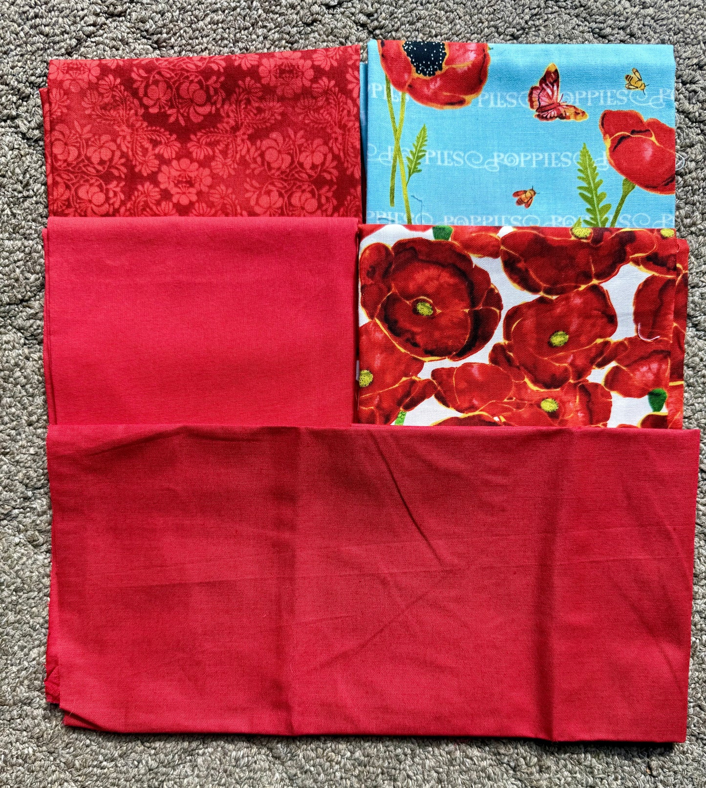 Poppies with Red - 5- Fat Quarter Bundle