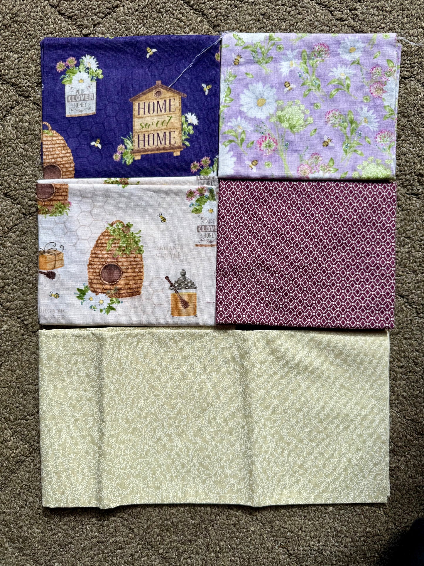Honey Bees - 5- Fat Quarter Bundle