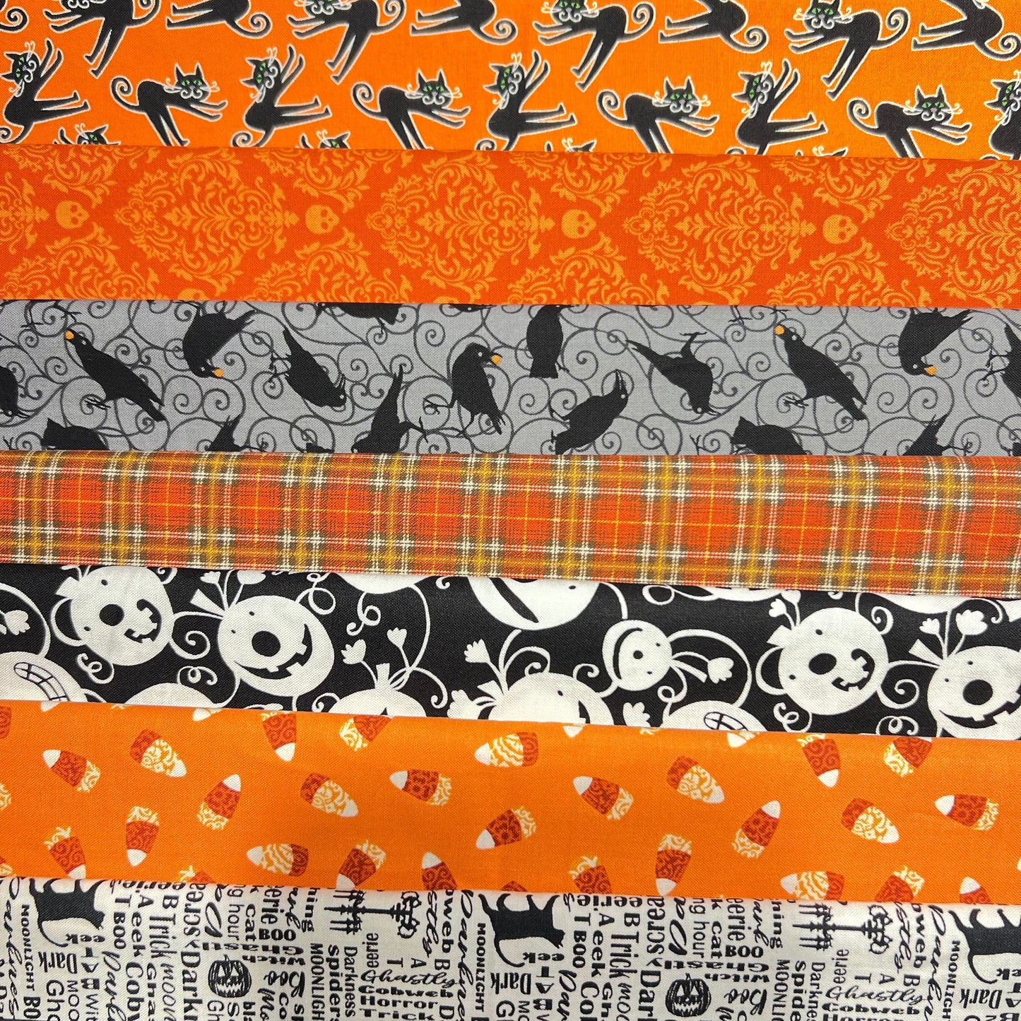 💥 Halloween Bundle 10 Different Fabrics
