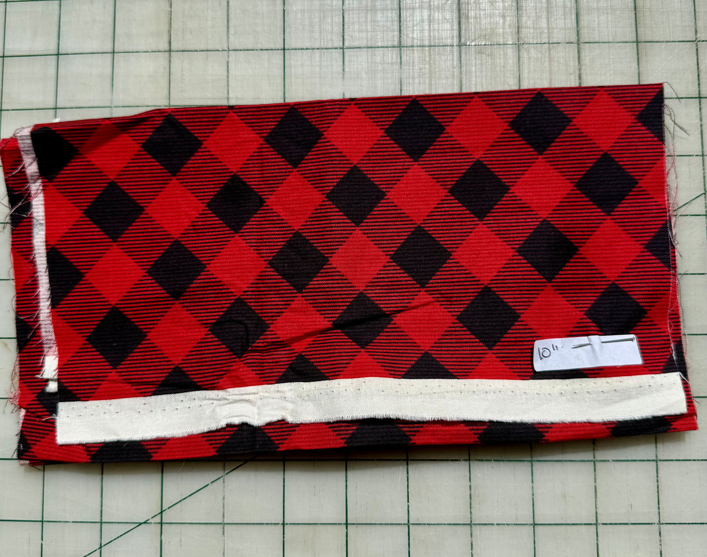 💥 Buffalo Plaid – Final Act Fabric (10")