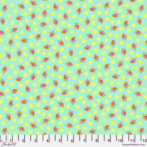 Impending Bloom - Moonbeam || Untamed - Tula Pink - Free Spirit Fabrics