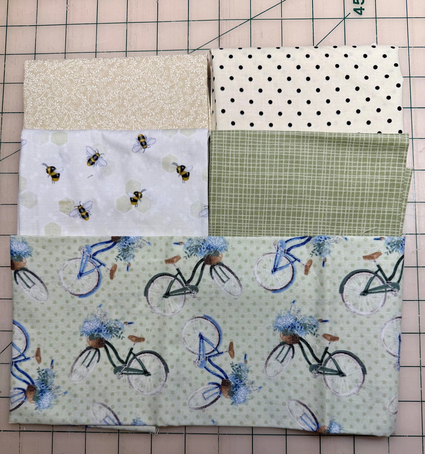 🏡 Garden Path - Fat Quarter Bundle Cottage Garden