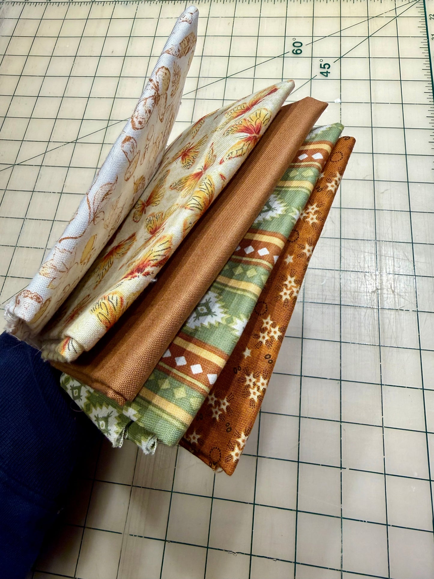 🏡 Butterflies - Fat Quarter Bundle Cottage Garden