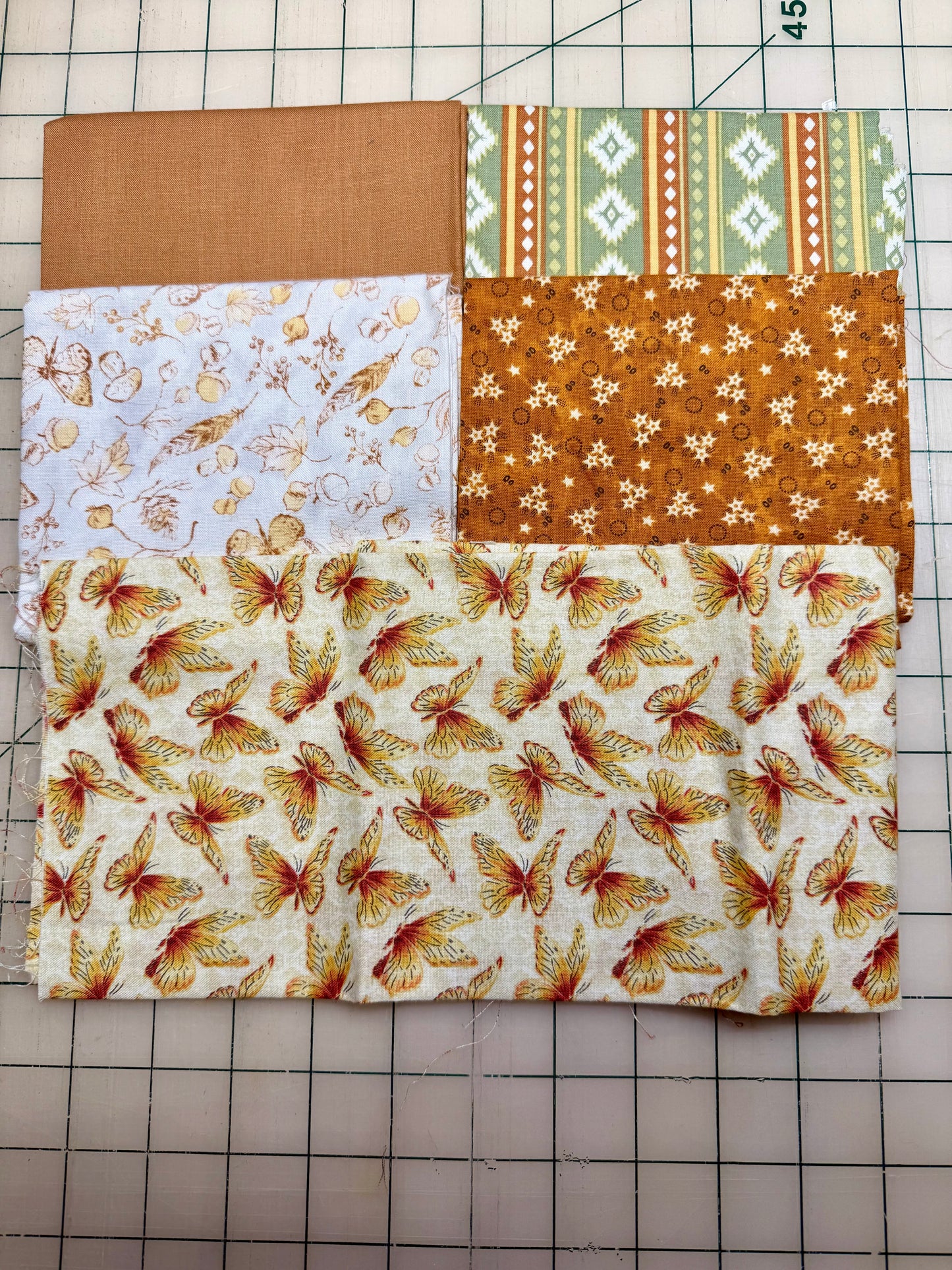 🏡 Butterflies - Fat Quarter Bundle Cottage Garden