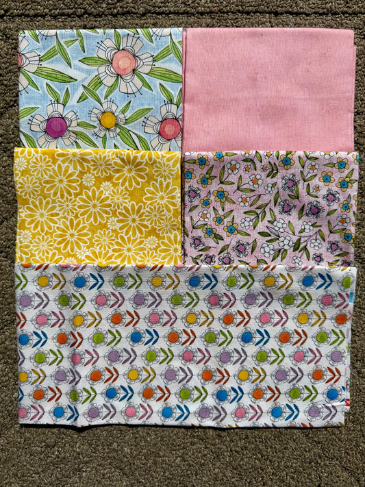 Flower Power - 5- Fat Quarter Bundle