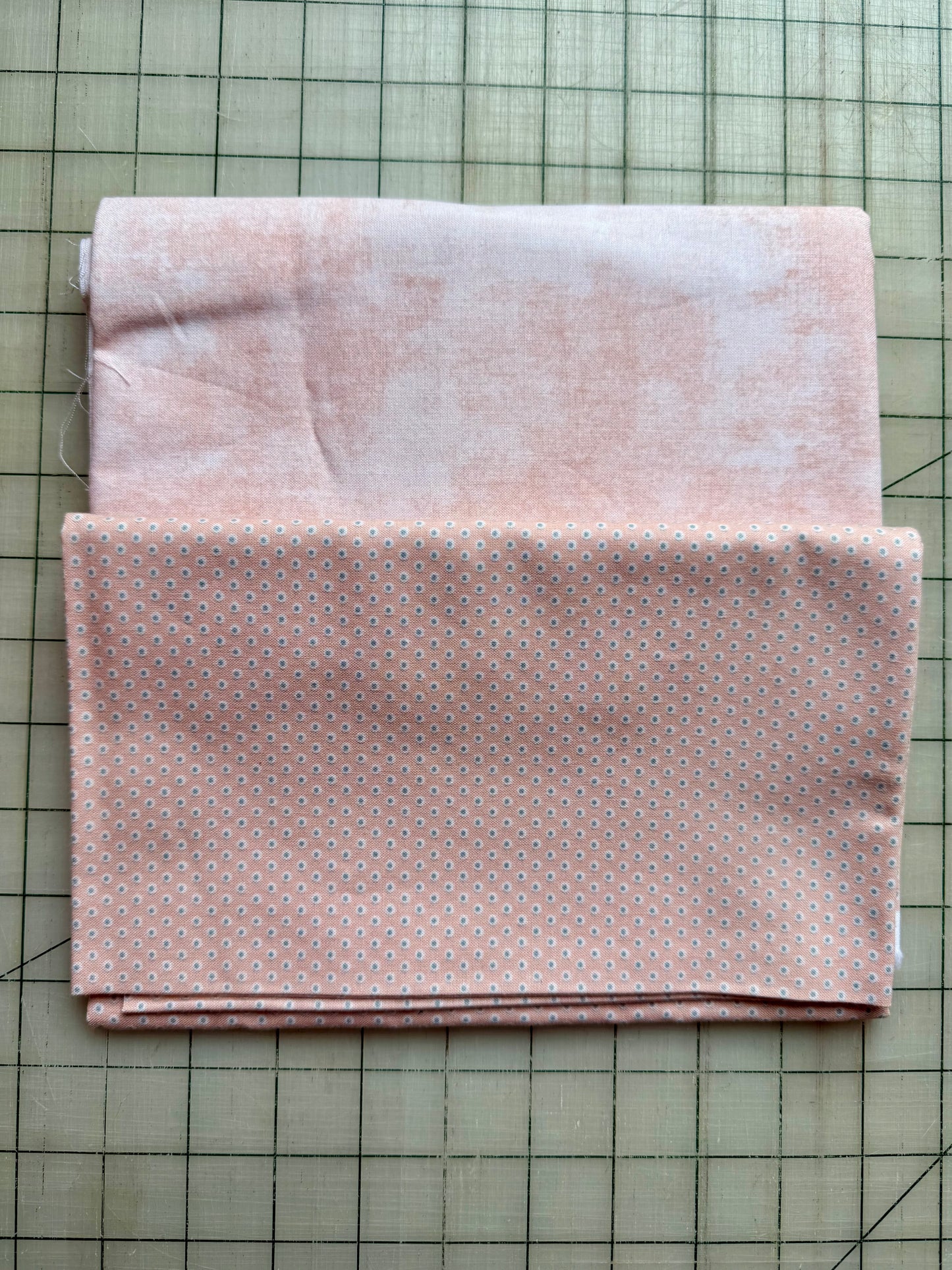 💥  Peach with Light Pink – Dynamic Duo 2 - 1-yard Cuts